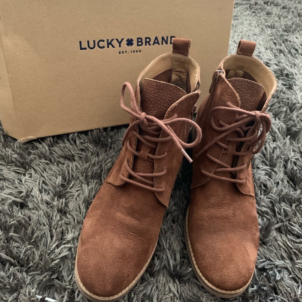 Ankle boots